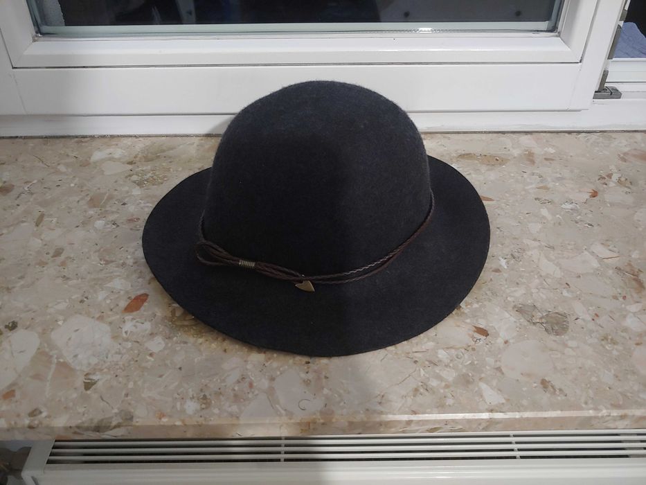 Wełniany kapelusz