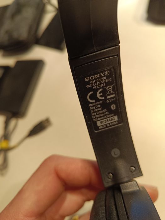 SONY WH-CH500 usado