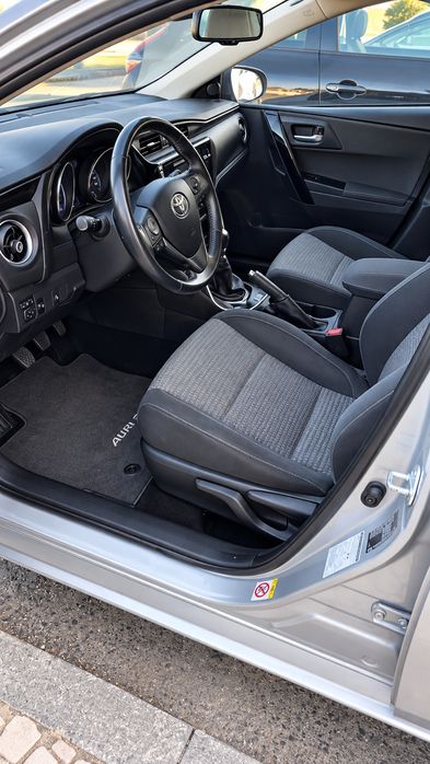 Toyota Auris 1.4 D-4D 90cv | 2018 | Nacional | 135.000 km