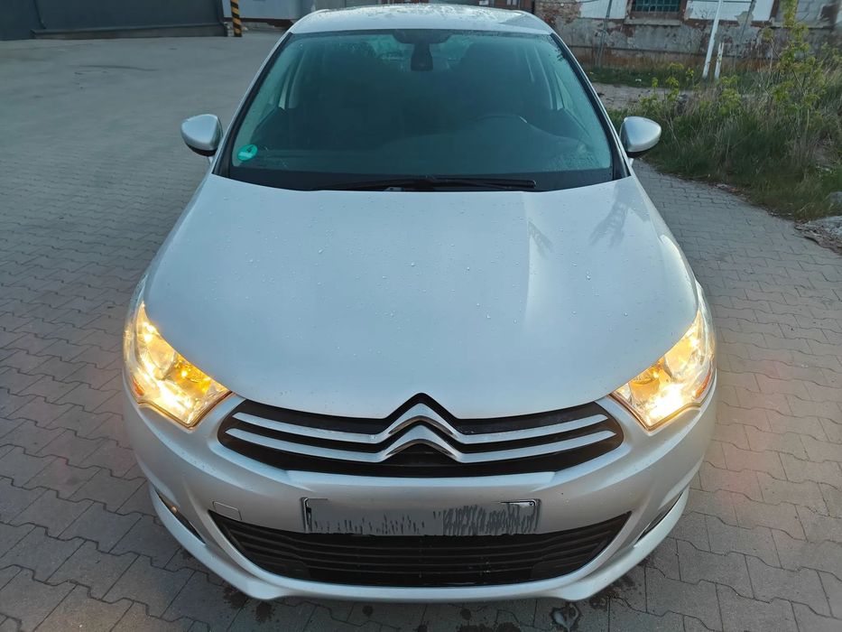 Citroën C4 NOWY MODEL 1.6benz climatr ele alu wsp centr rm+CD SPRAWNE JEZDNE