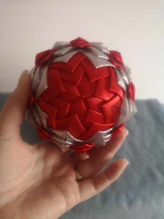 Zestaw 4 bombek ze wstążki rękodzieło