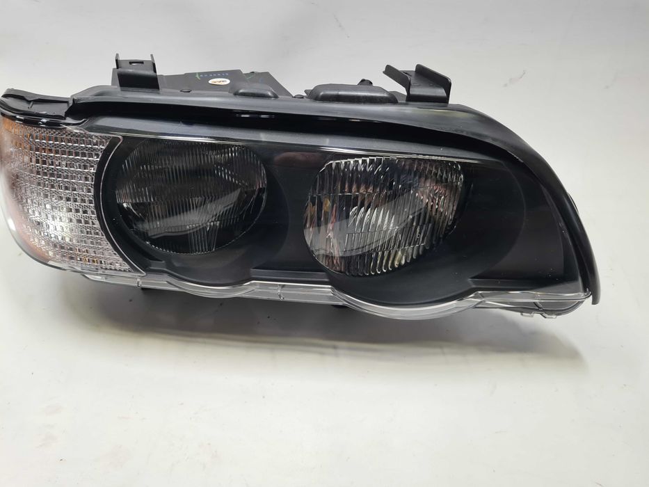 Lampa prawa reflektor prawy przód BMW X5 E53 NOWA H7 HB3