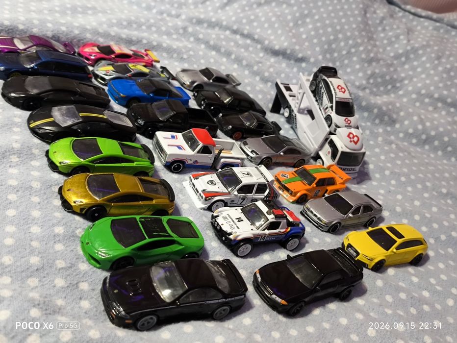 Hot Wheels Premium 50 sztuk idealne