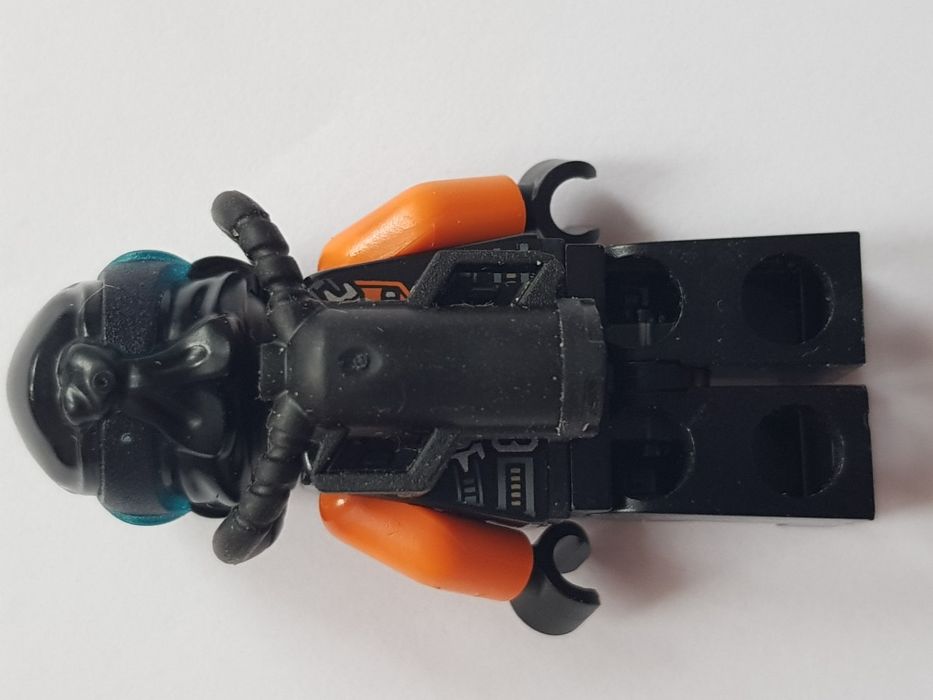 Minifigurka Lego Ninjago  " COLE"