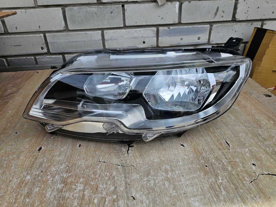 Капот  Peugeot 301 Пежо 301  с 13-17
