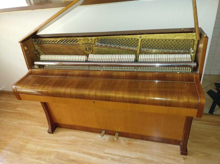Pianino Steingraeber & Söhne Bayreuth