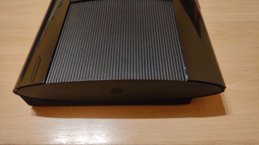 Konsola Sony PlayStation 3 CECH-4004A super slim plomba zadbana bluray