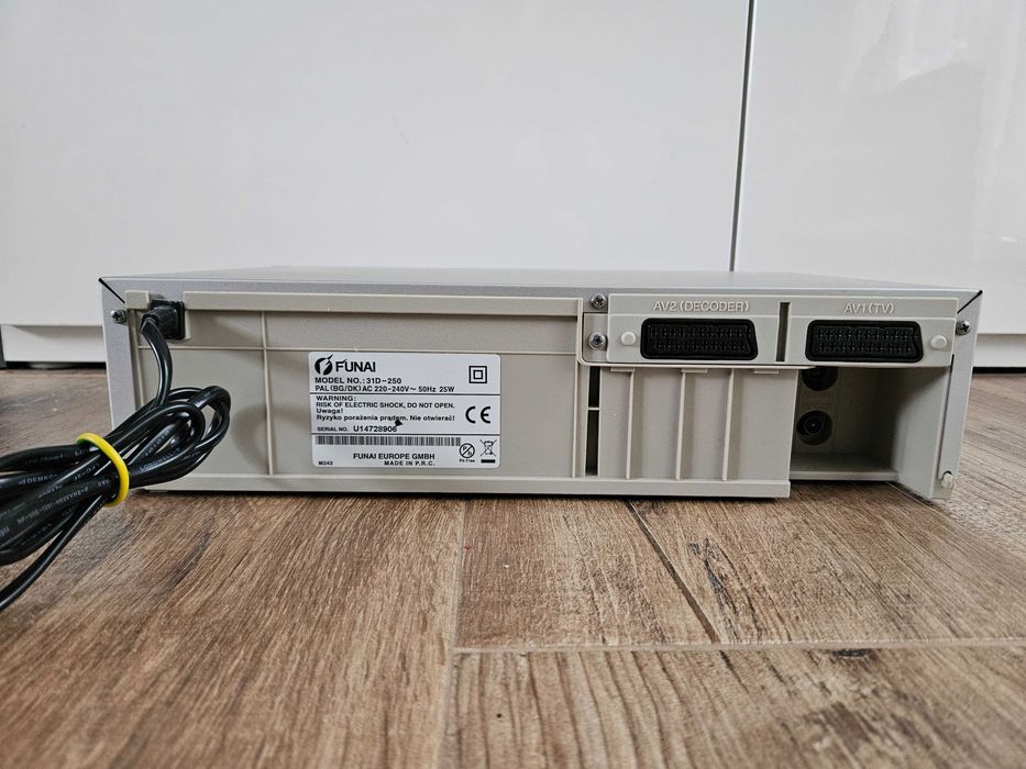 Odtwarzacz nagrywarka vhs video kaset Funai 31d-250 uszk