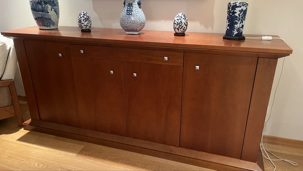 Aparador de sala de jantar