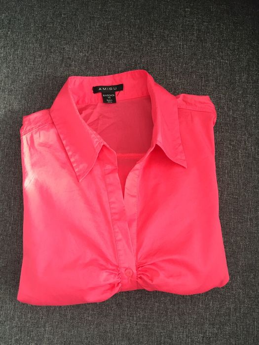 Malinowa koszula Xs Amisu