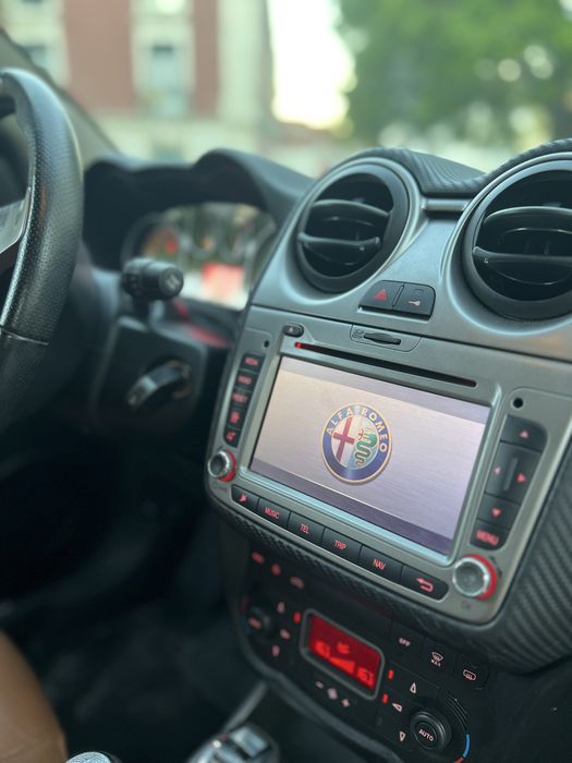 Alfa Romeu Mito  - Elegante e Versatil