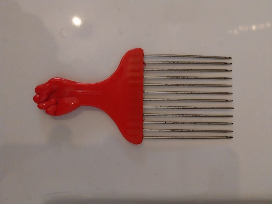Pente de Afro Vermelho