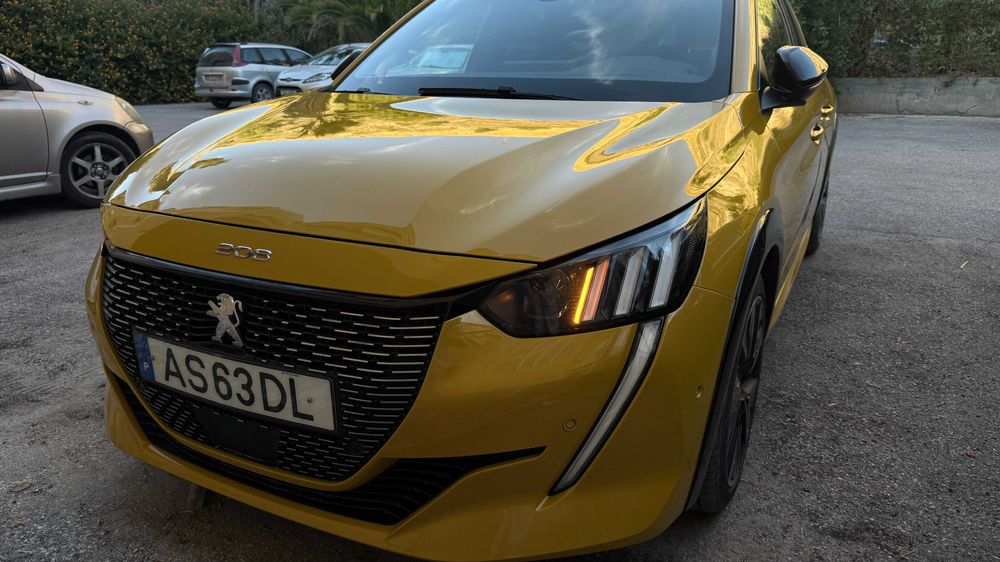 Peugeot 208 GT 2022