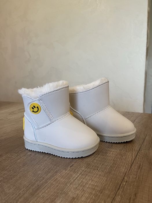 Зимові утеплені чобітки, 19 р.