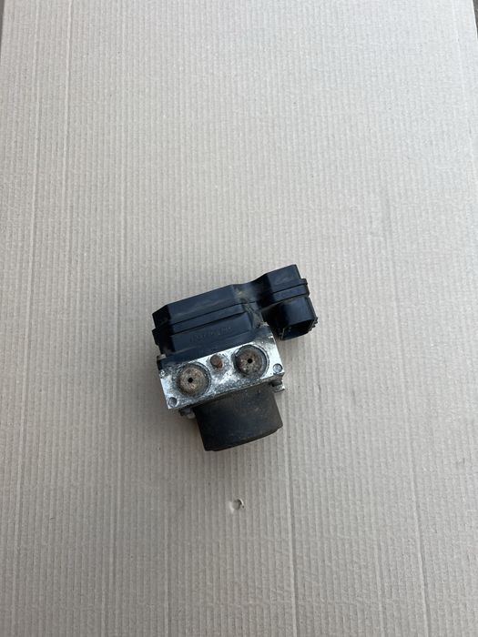 Блок ABS Nissan X-Trail (T30) 2000-2007 47660EQ041
