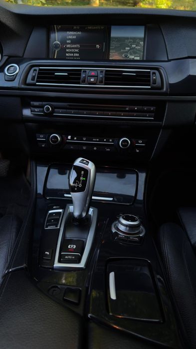 Bmw f11 520d  como  nova e com histórico de manutenção completo