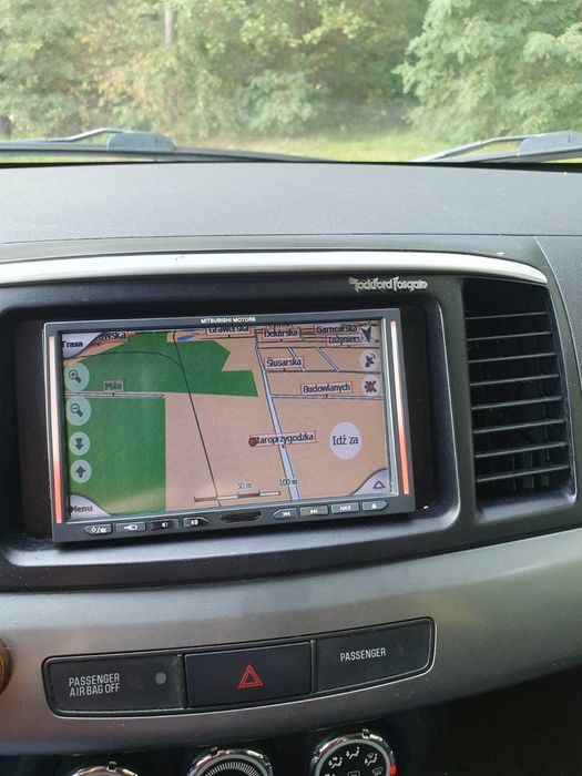 Mitsubishi lancer