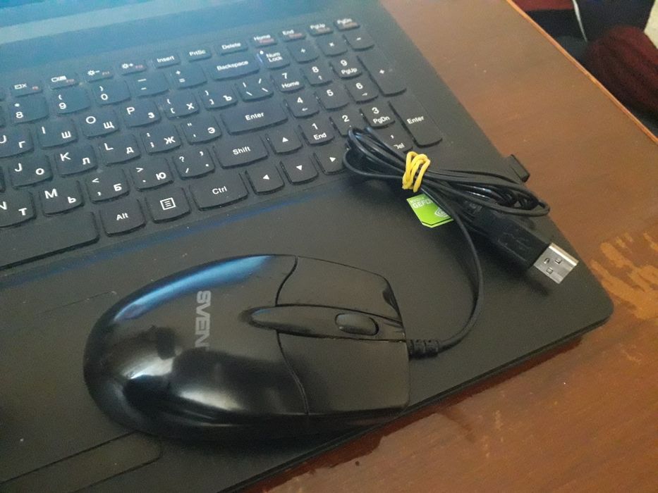 Продам компьютерную мышку