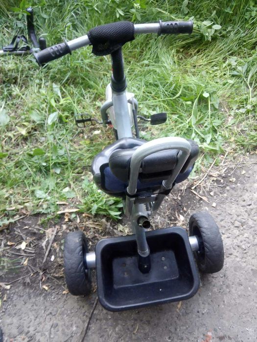 Продам велосипед детский каталка