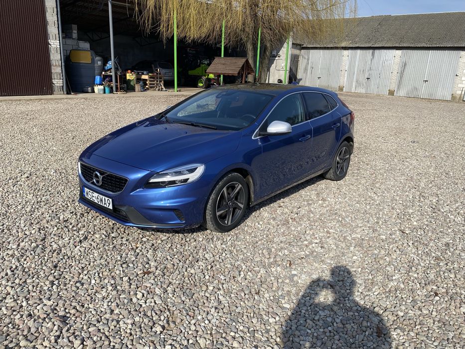 Volvo v40/ R-design / 2017 / Automat