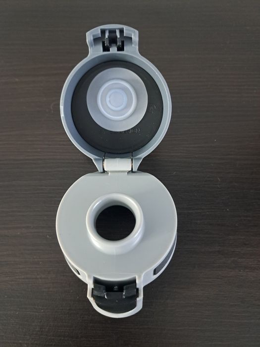 SIGG Aluminiowa butelka na napoje WMB One Slim Match Point 0,75 l 750