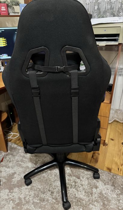 Ігрове крісло 2 e gaming