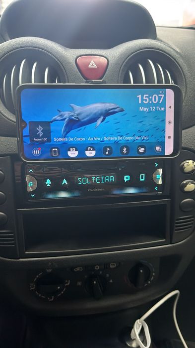 Auto rádio Pionner c Bluetooth