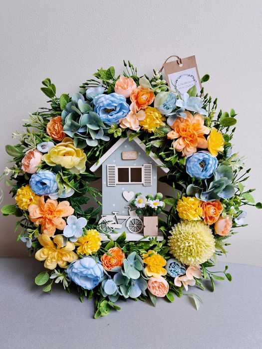 Wianek kwiatowy całoroczny wiosenny letni stroik wieniec na drzwi