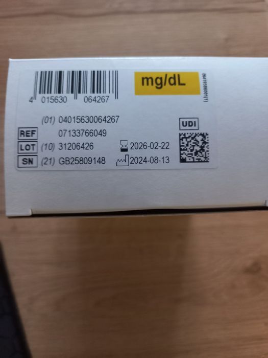 Glukometr ACCU CHEK Activ -- nowy fabrycznie.- 59