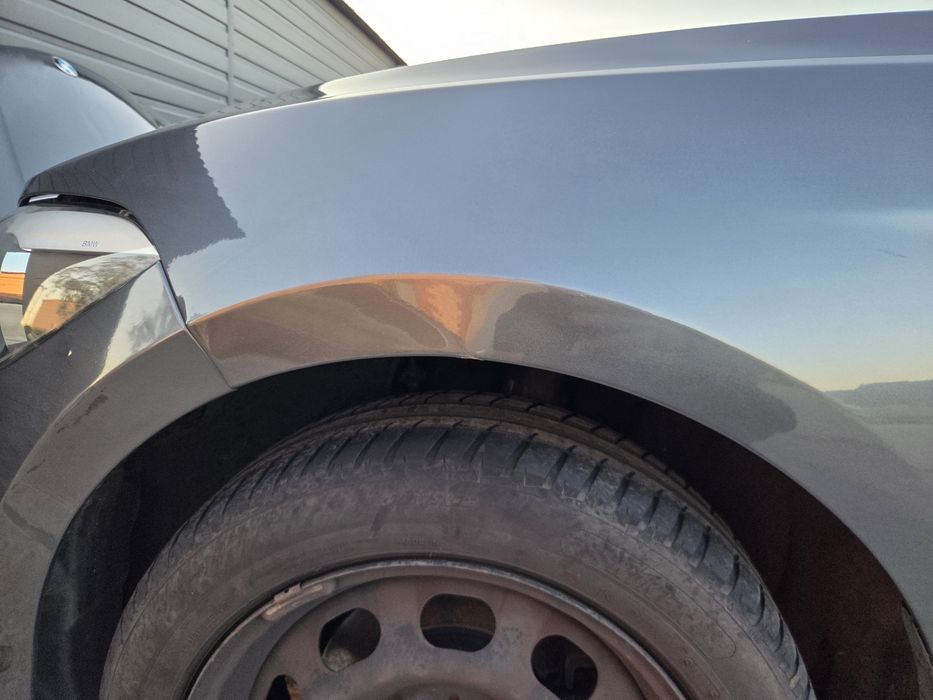 Błotnik lewy przedni BMW F20 F21 Mineralgrau B39 oryginał w kolor przód
