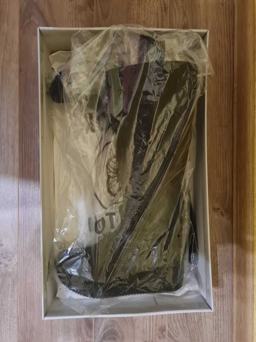 Чоботи демісезонні шкіряні жіночі 37 розмір