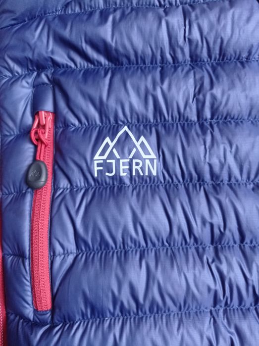 FJERN  AKTIV  Down Hooded Jacket 90/10 ,700Fill power.