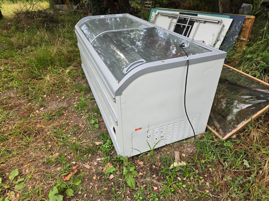 Arcas congeladoras e camara frigorífica