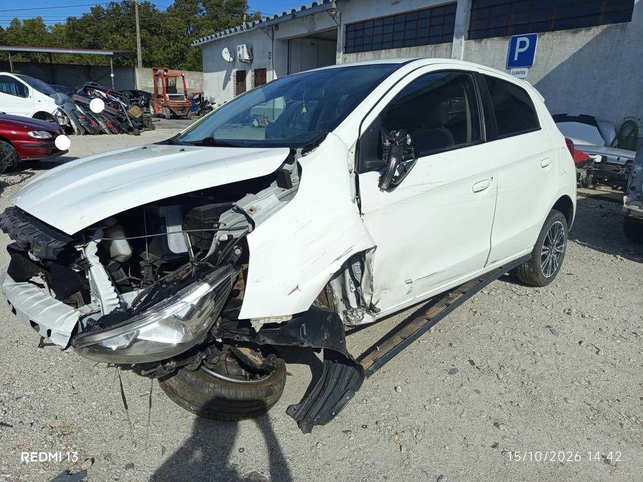 Para peças Mitsubishi Space Star Hatchback VI 1.2 I ano 2018