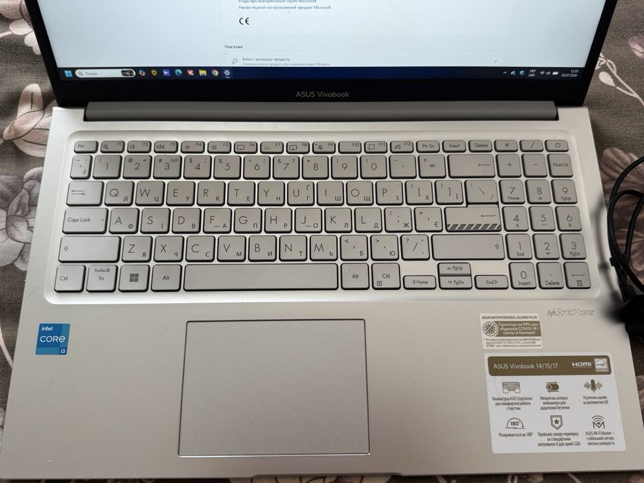 ASUS Vivobook 15