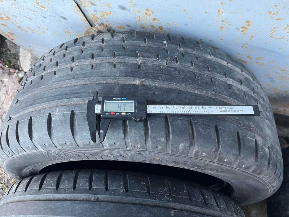 Шини 235 55 R17 Continental VancoContact