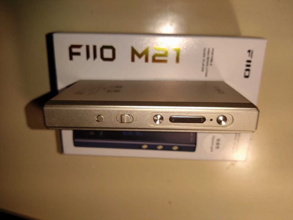 Аудіоплеєр FiiO M21 Titanium Gold