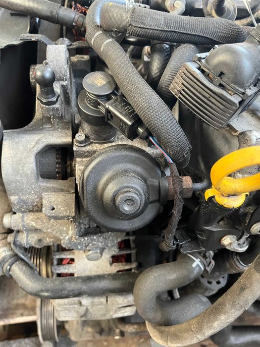 Pompa wtryskowa 1.6 TDI CLHA Skoda Octavia 3 0L4130.755D