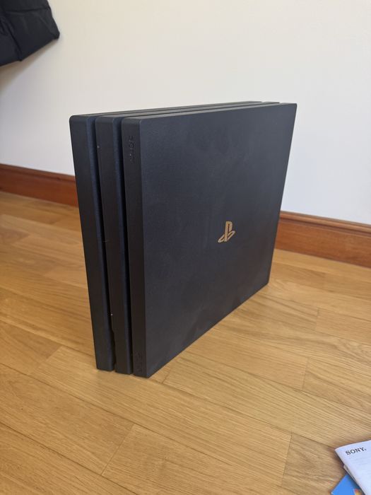 Playstation 4 pro 1TB