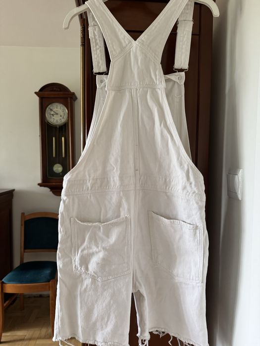 Spodenki jeansowe męskie S  białe ogrodniczki  bawełna z kieszeniami