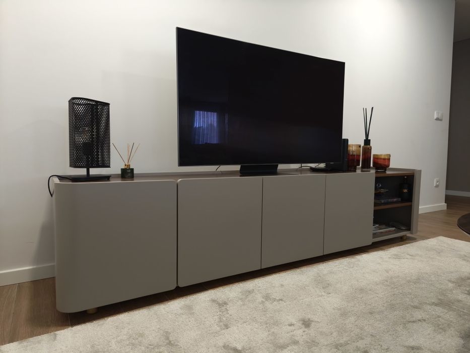 Móvel de TV moderno