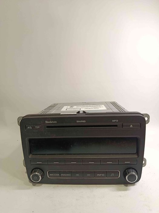 Rádio / auto-rádio SKODA Fabia II Break (545, 5J)