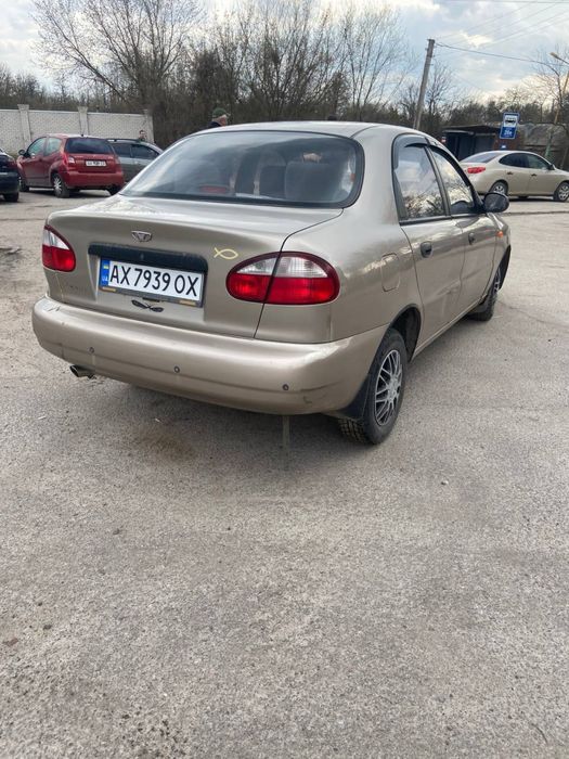Продам отличный Ланос