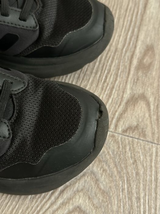 Дитячі кросівки Adidas