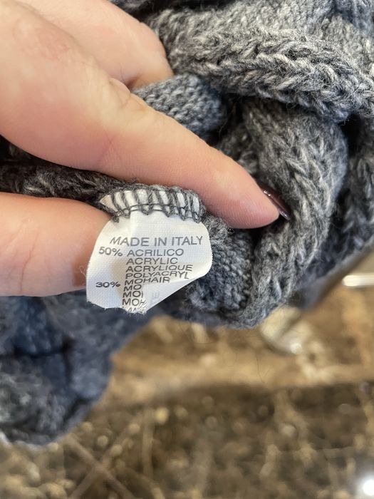 Жіночі кардигани світира