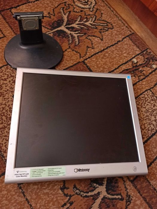 Монітор  до комп'ютера