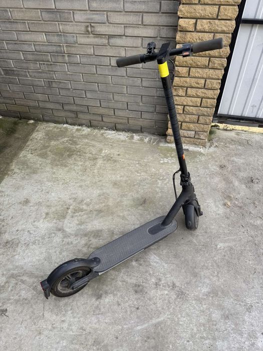 Електросамокат Xiaomi