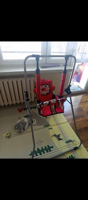 SPRZEDAM huśtawkę w dobrym stanie