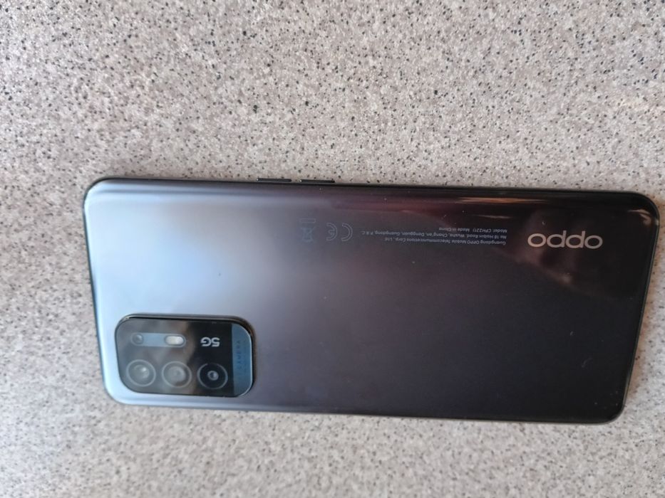 Telefon Oppo Reno5 Z