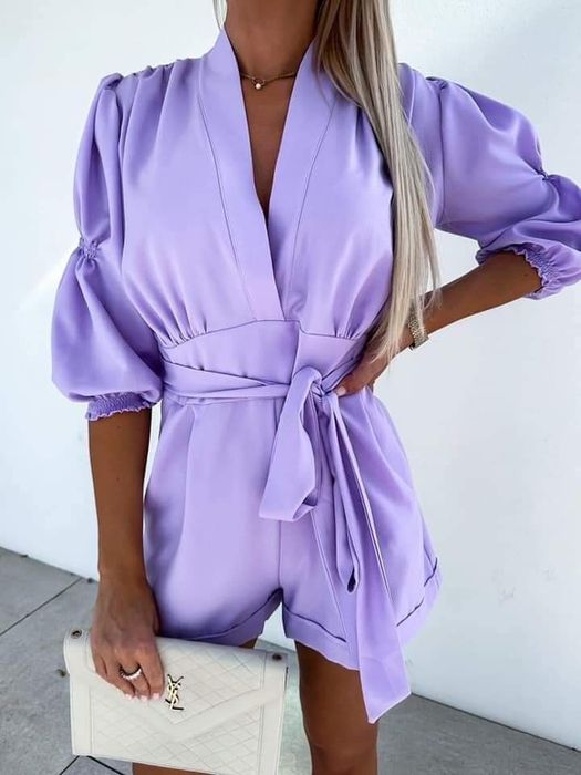 Krótkie kombinezony